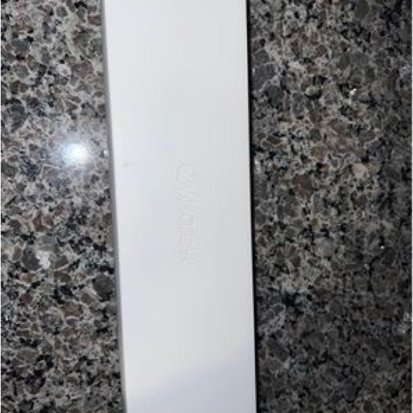 Apple Watch Series 8 42mm - Picture 1 of 3
